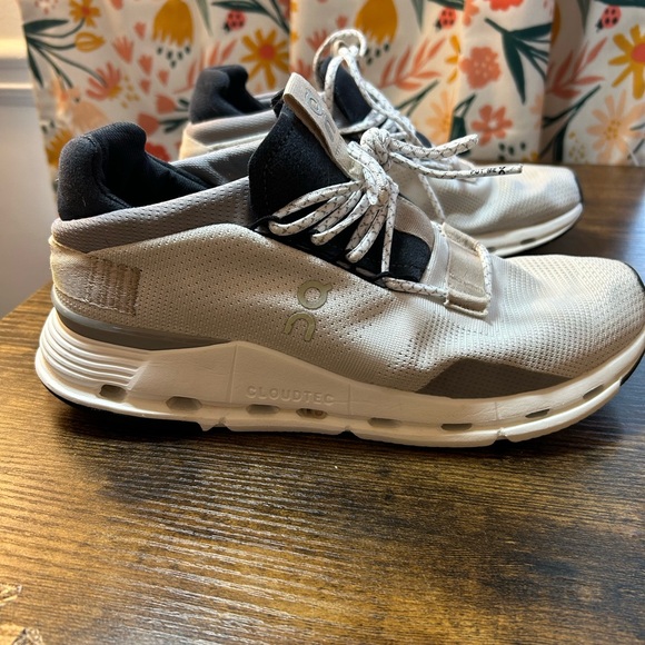 On Running Other - On Cloudnova Men's Cloudtec Shoes - White Sand Men’s Size M8